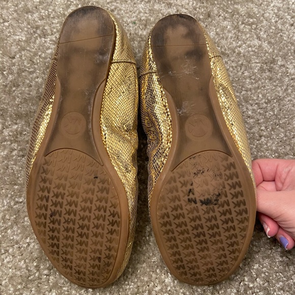 Michael Kors Gold Ballet Flat GENTLY USED - Picture 3 of 3